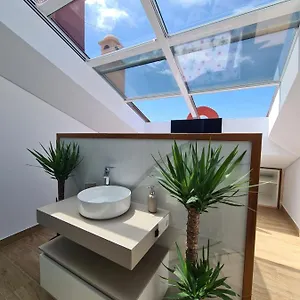 https://agradable-adosado-en-nerja.es-andalucia.com